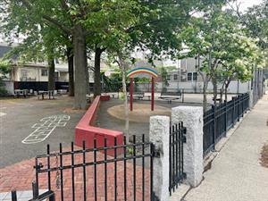 Florence St. 